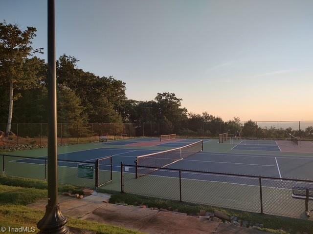 Image 4: Addtional pickleball courts