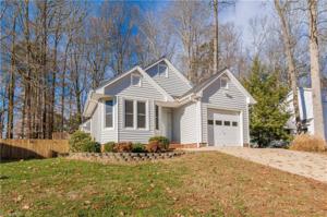 3905 King Edward Court