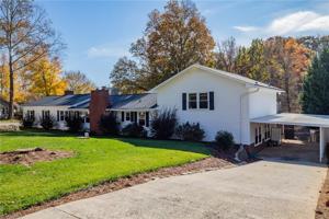 814 Hunt Road