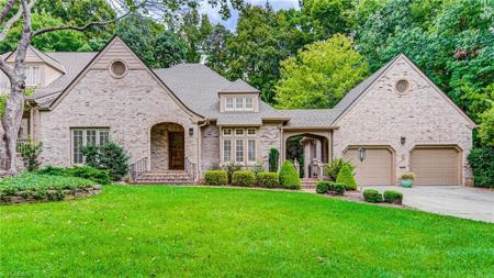 4 Lands End Drive