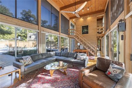 1112 Riverwood Drive