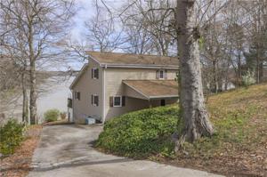 359 Highland Drive