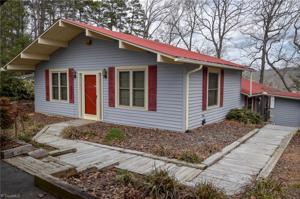 1062 Pinehaven Drive
