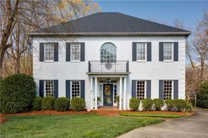 5 Grey Oaks Circle