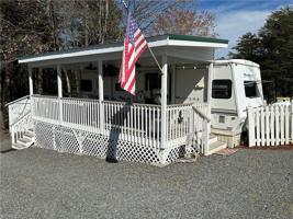 105 Dove Lane