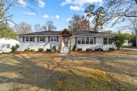 212 W Cornwallis Drive