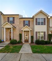 33 Nandina Drive