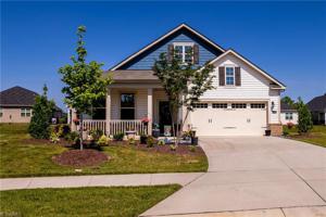 1098 Pentland Place