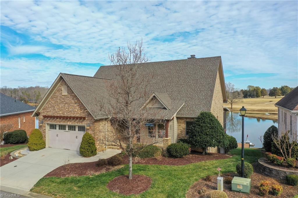 Image 2: Lake & Golf Course View