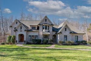 7003 Cross Hook Court