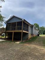 2646 Riverview Road