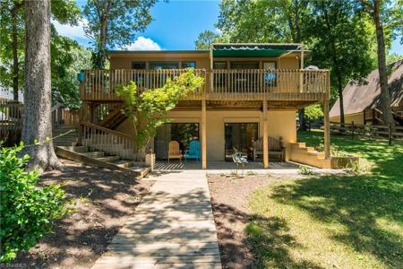 2603 Riverside Drive