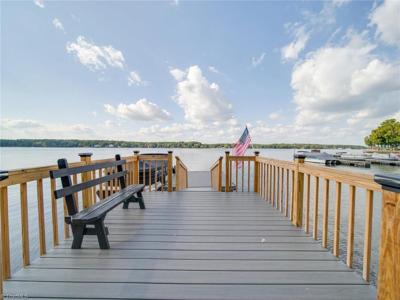 289 N Shore Drive