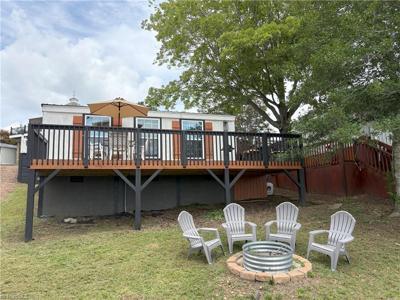 162 Dogwood Circle