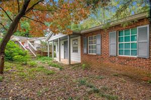 5 Pyracantha Court