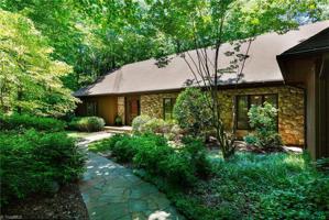 2407 Deer Track Lane