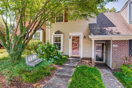 2745 Cottage Place