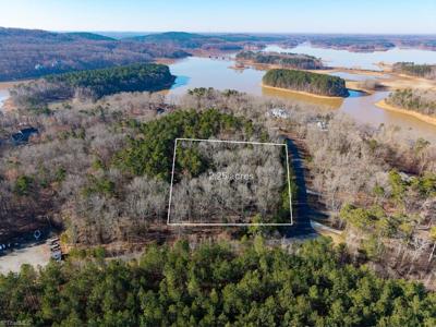 566 Emerald Isle Court