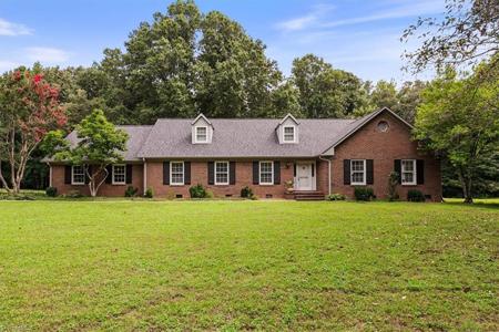 6008 Thistle Trace