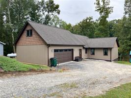 220 Knollwood Drive