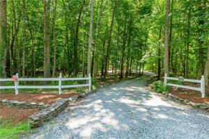 4809 Carlson Valley Road