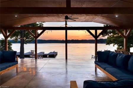 479 Shoreline Drive