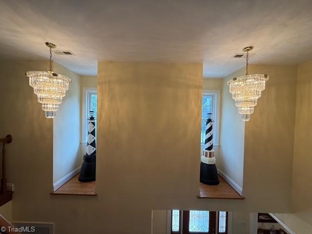 Image 4: Upper Foyer