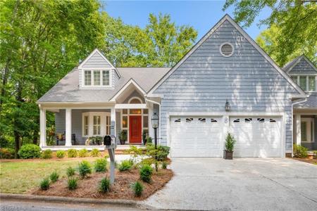 1 Pontesbury Place