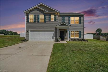 1218 Hickory Point Drive