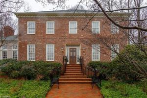 3508 Willow Grove Court