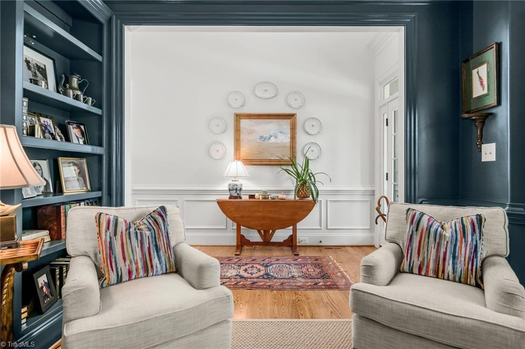 Image 3: Living room looking into the foyer