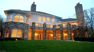 136 Cable Neck Cove