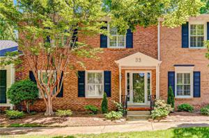 33 Fountain Manor Drive