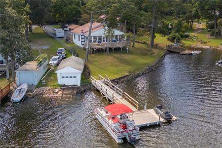 309 Shoreline Drive