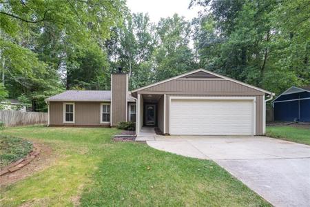 2103 Cottage Place