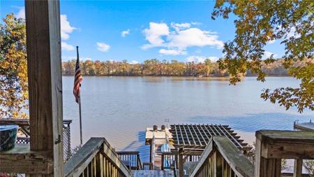 579 Riverview Drive