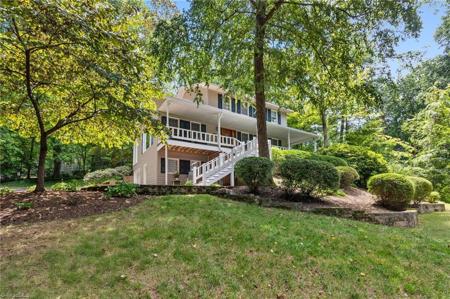 426 Lakewood Drive