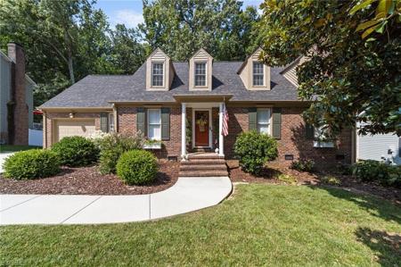 2425 Quaker Landing Road
