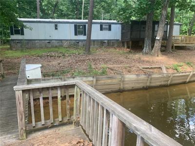 455 Shoreline Drive