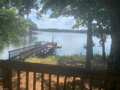 469 Shoreline Drive
