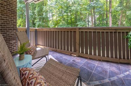 2865 Treestead Circle