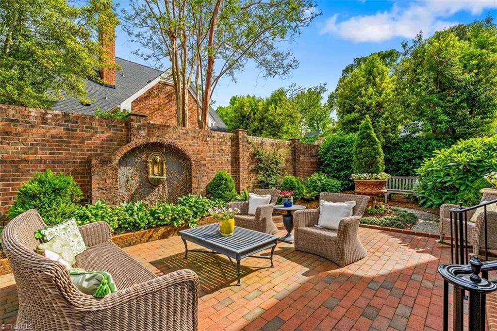 Image 3: One of the largest patios in Ascot Point - ideal for lounging or entertaining.