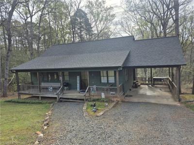 324 Pinecrest Circle
