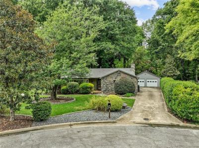 7 Amberhill Court