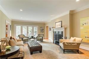 12 Captains Point