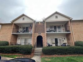 4 Fountain View Circle