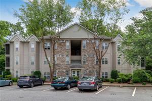 3005 Greystone Point