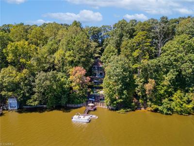 391 Highland Drive
