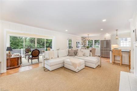608 Rockford Road