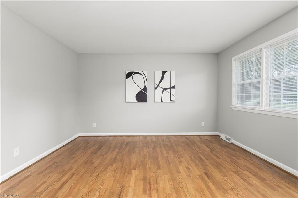 Image 4: Front Living Room